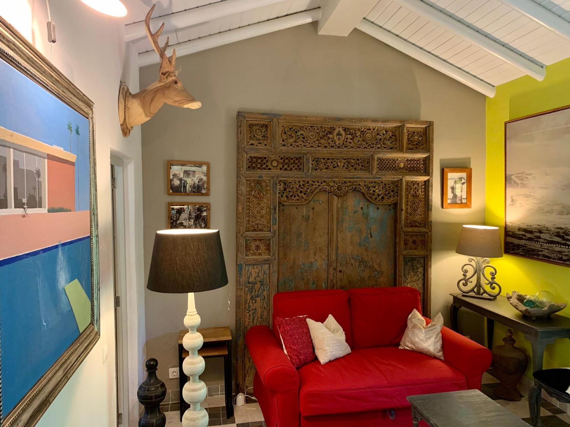 Casa Stardust & Quelfes